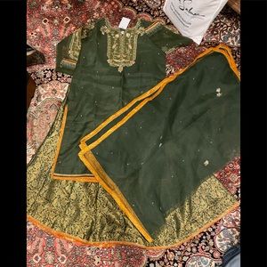 Womens Lehnga size L